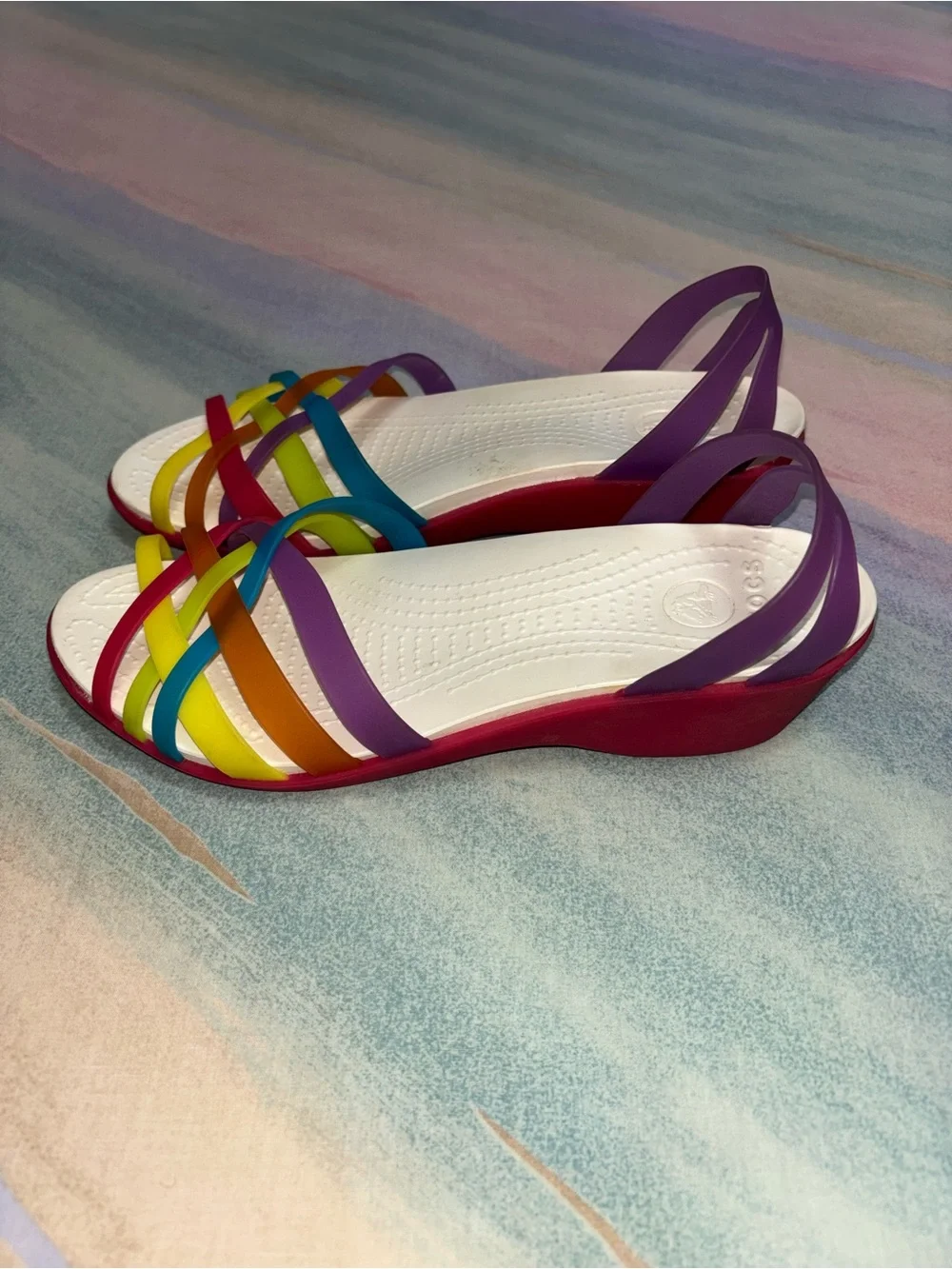 Crocs size 9 Multicolor Isabella Huarache Womens Mini Wedge Strappy Sandals shoe - Picture 2 of 9